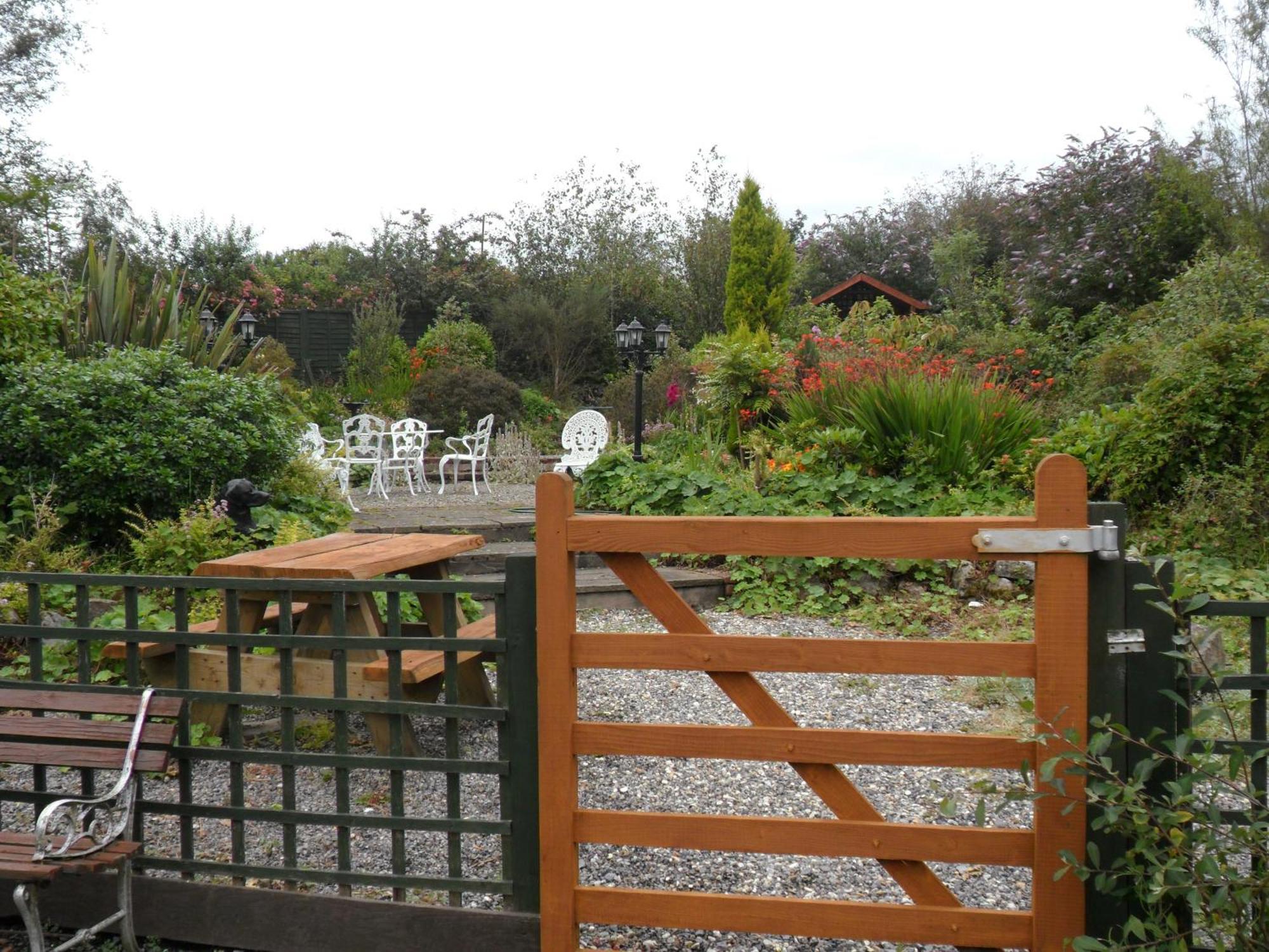 Stag Coach House Hotel Carmel ภายนอก รูปภาพ