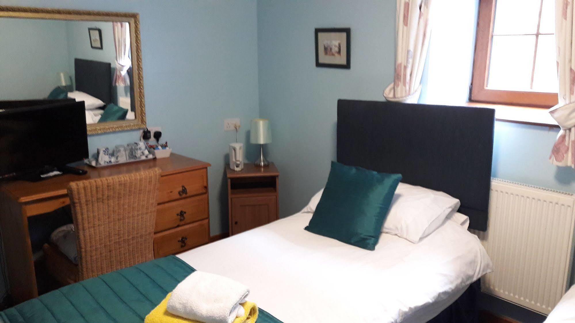 Stag Coach House Hotel Carmel ภายนอก รูปภาพ